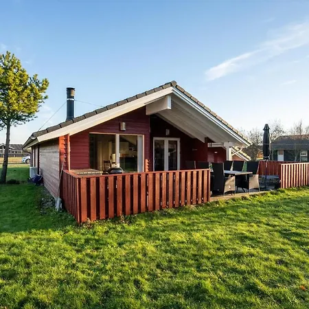 Amazing In With Kitchen Holiday home